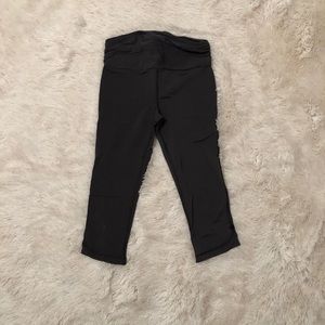 crop grey athletic leggings